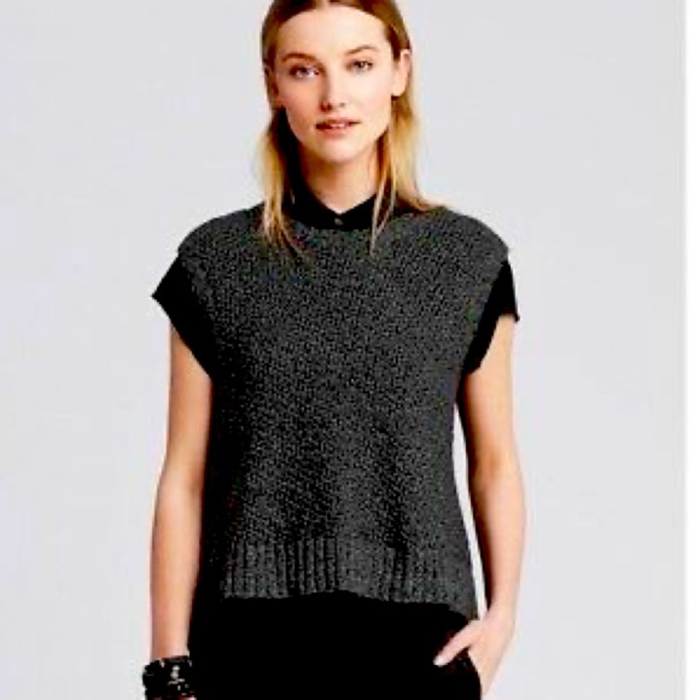Banana Republic Sleeveless Sweater